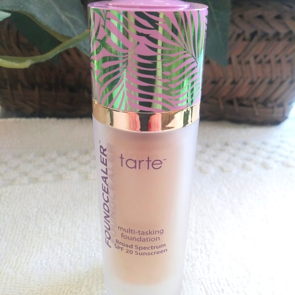 Tarte concealer foundation